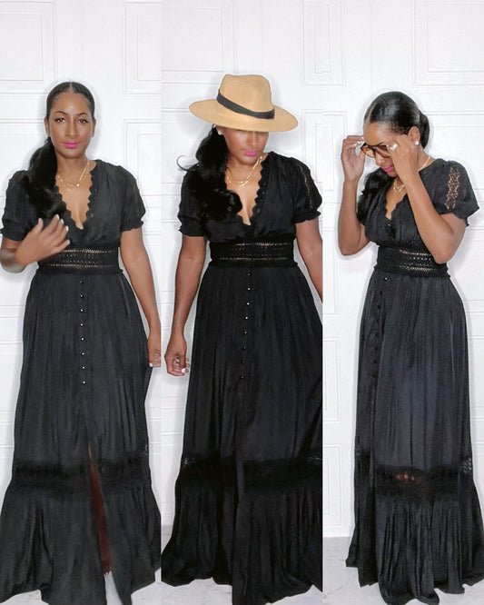 Chloe’ Black Maxi Dress